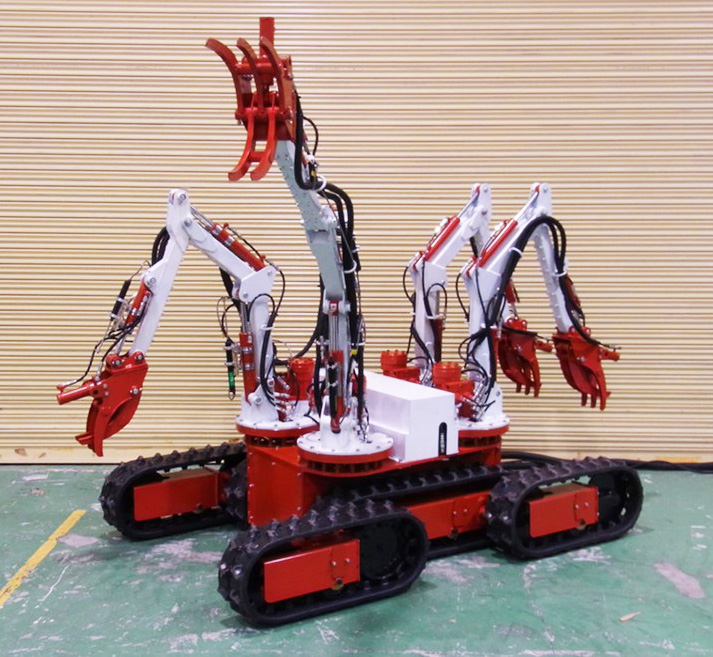 4腕式極限作業ロボット「中大型油圧型オクトパス」
